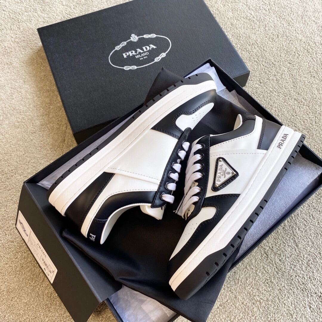 PR Sneakers