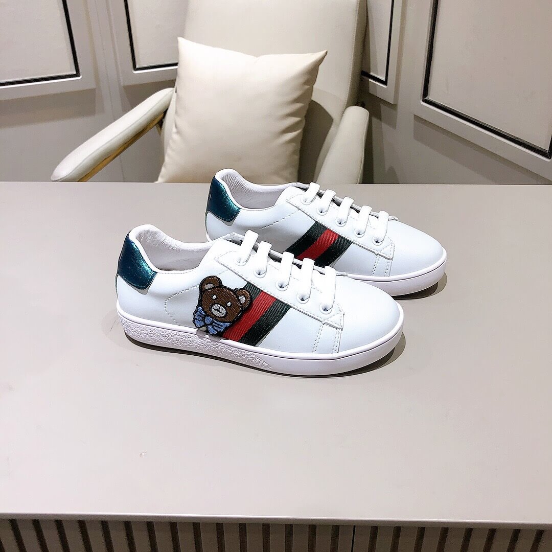 GG Sneakers