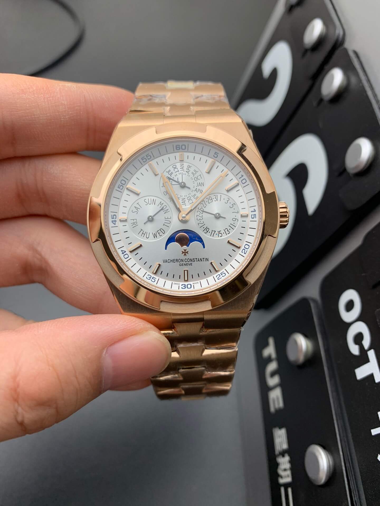 Men Watch