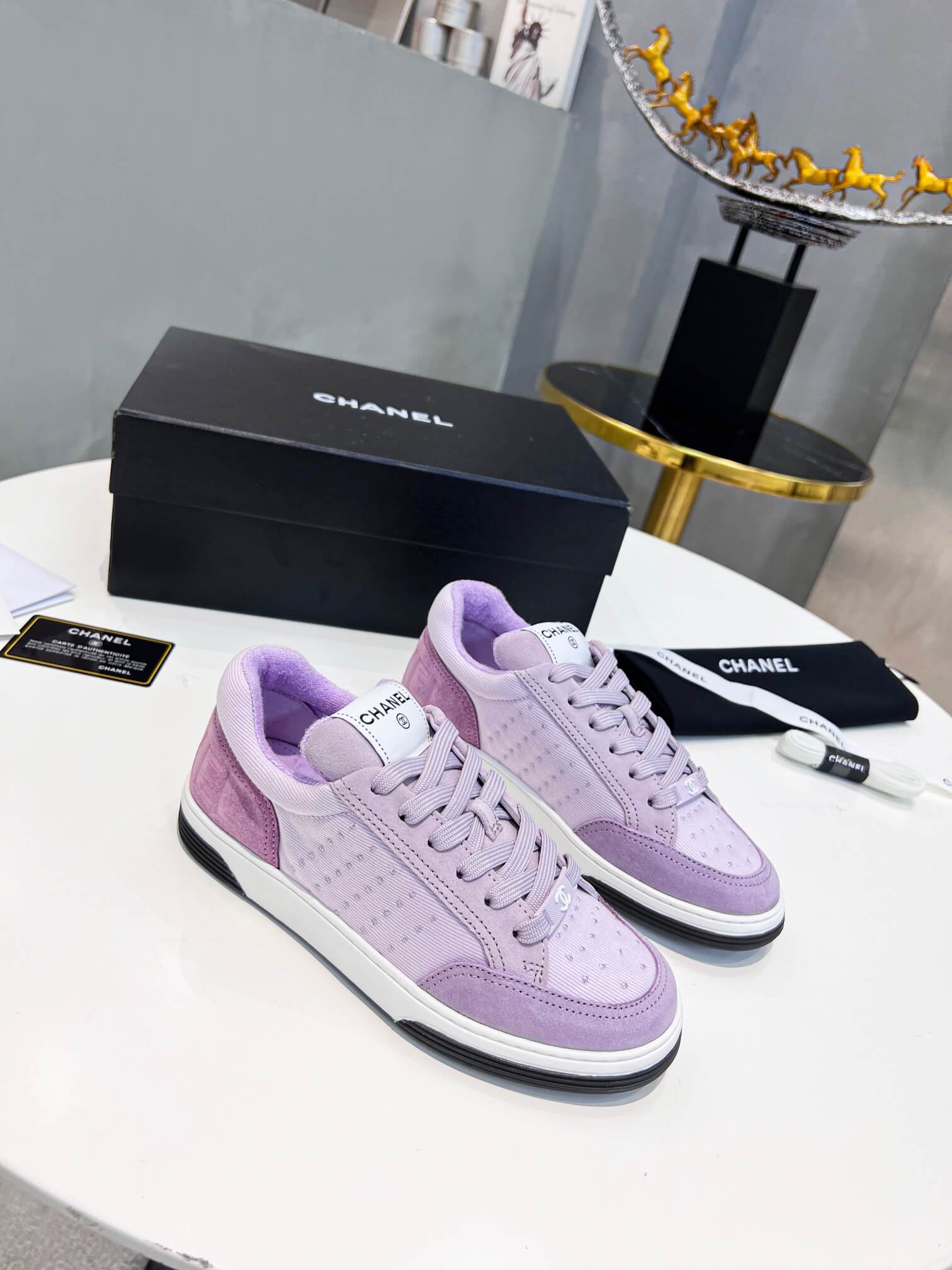 CC Sneakers