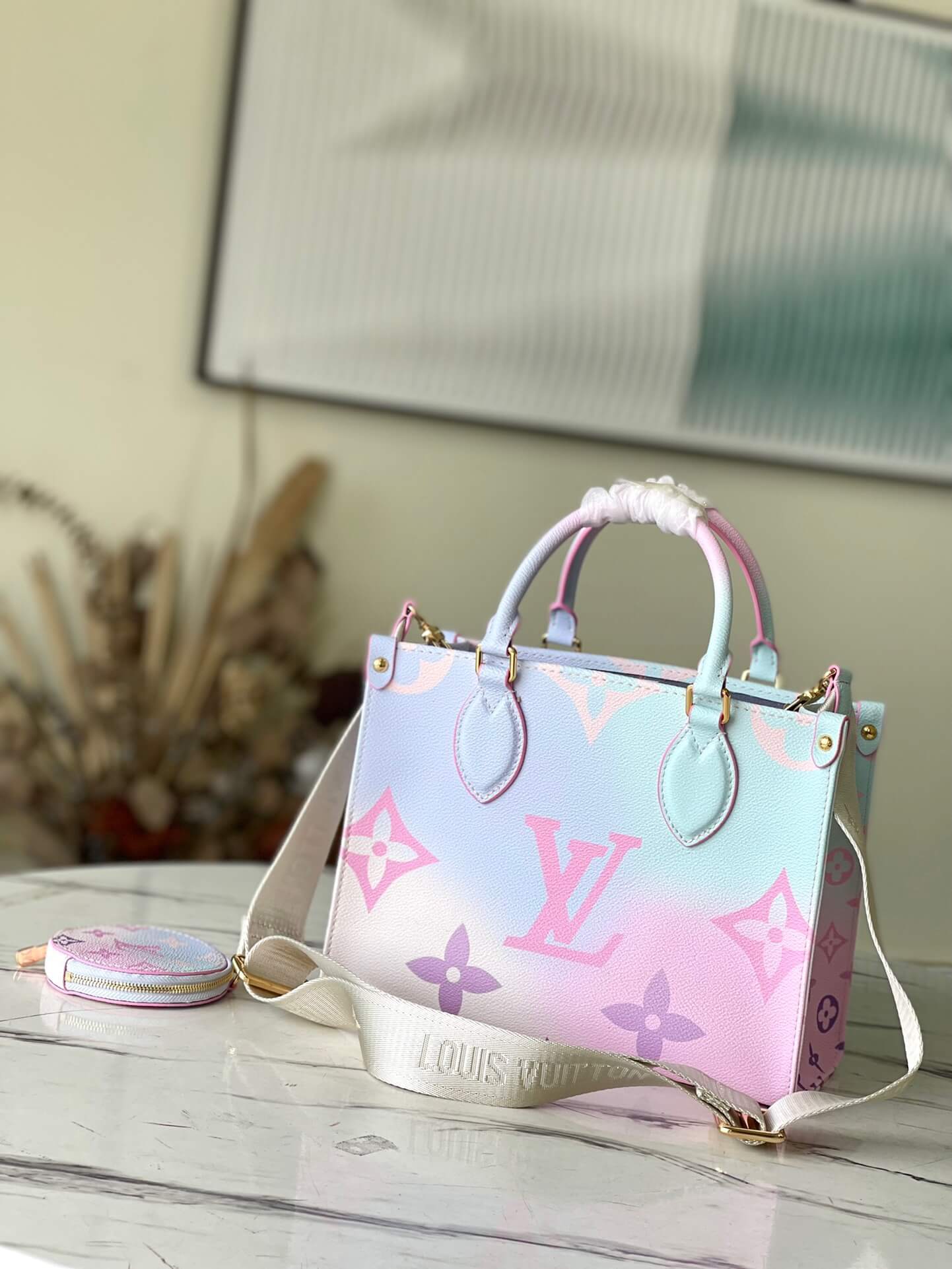 LOUIV Onthego 25