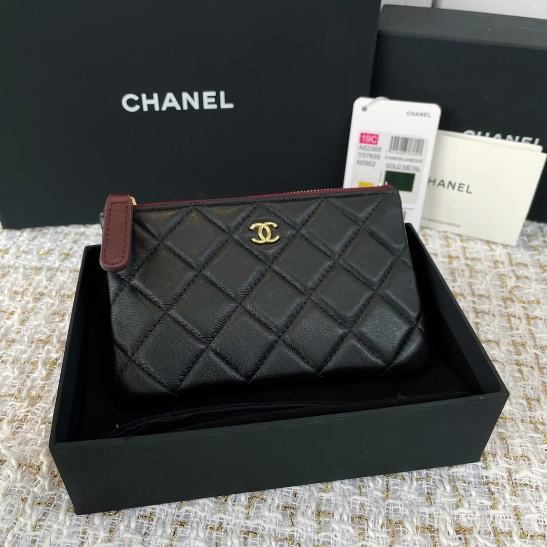 CC Small Pouch 82365