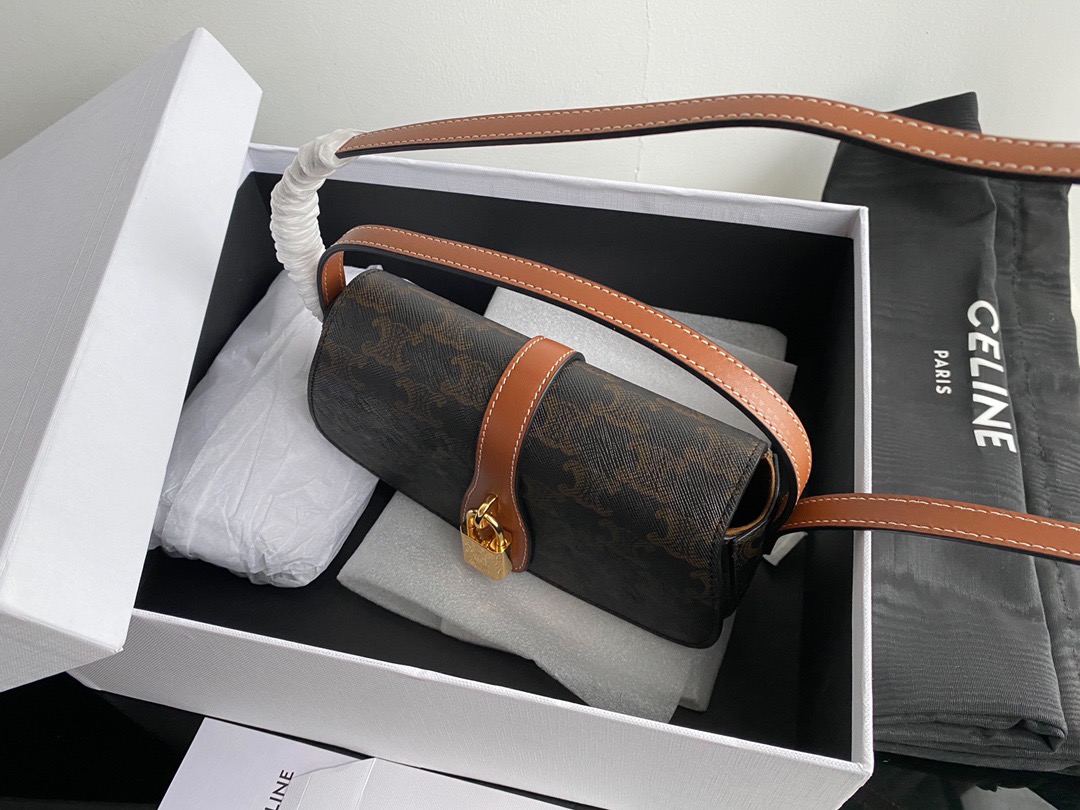 CEL Tabou Clutch on Strap
