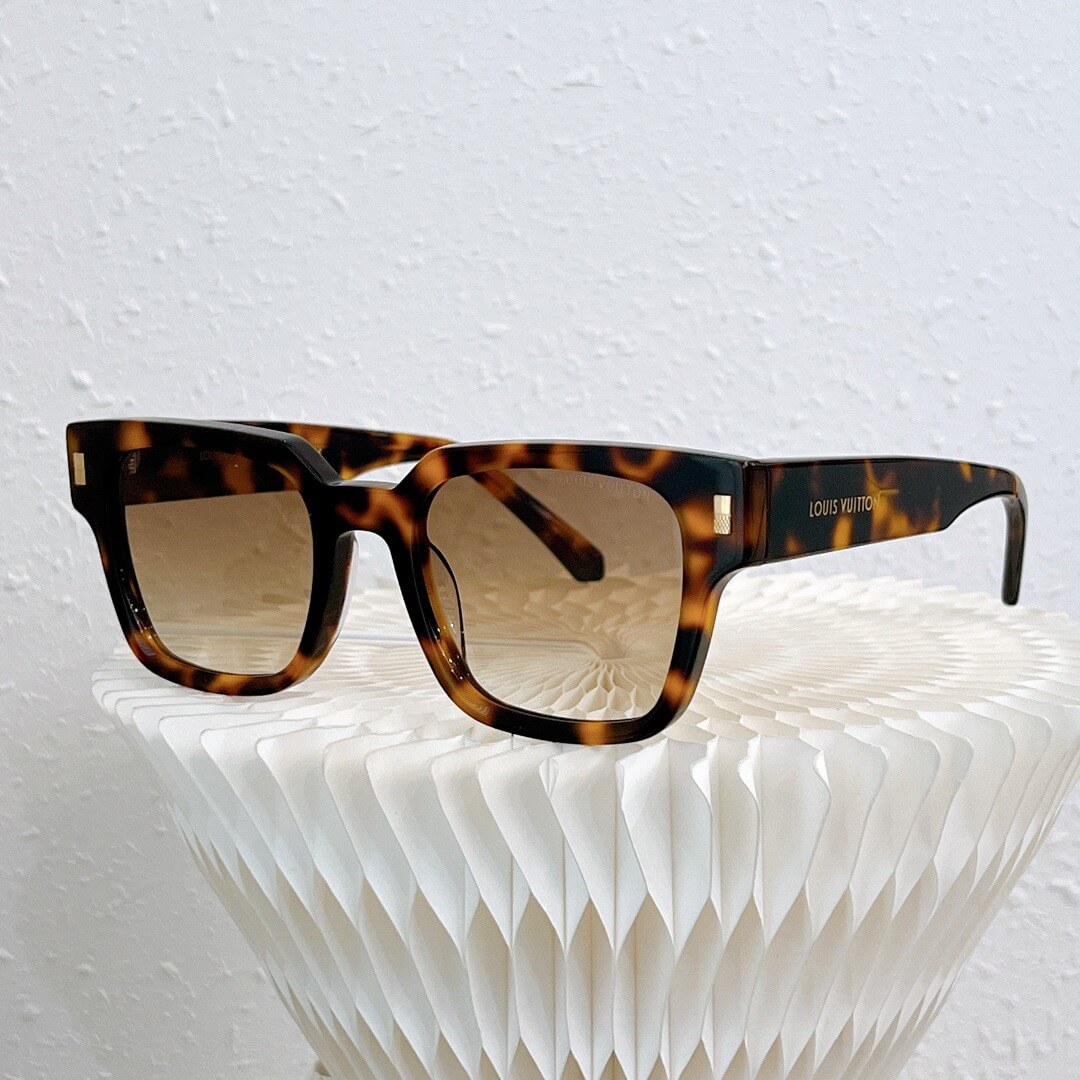 LOUIV Sunglasses