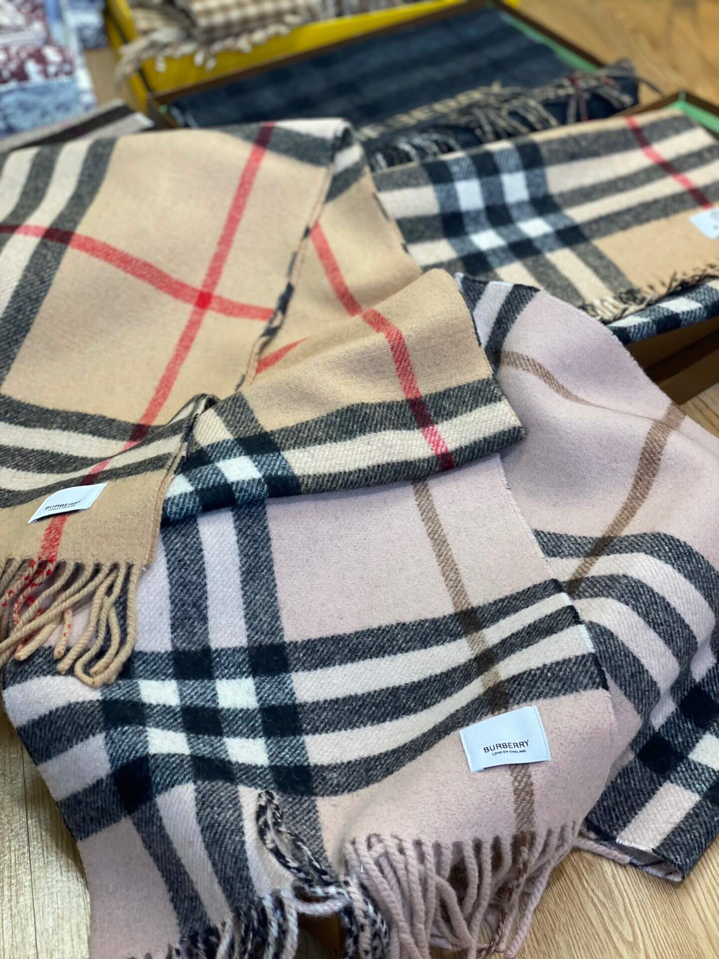 BBR Scarfs