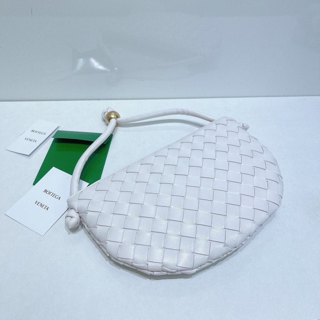 BV Turn Bag