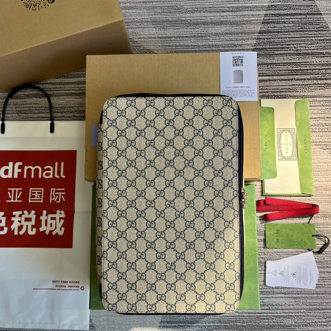 GG Supreme Large Vanity