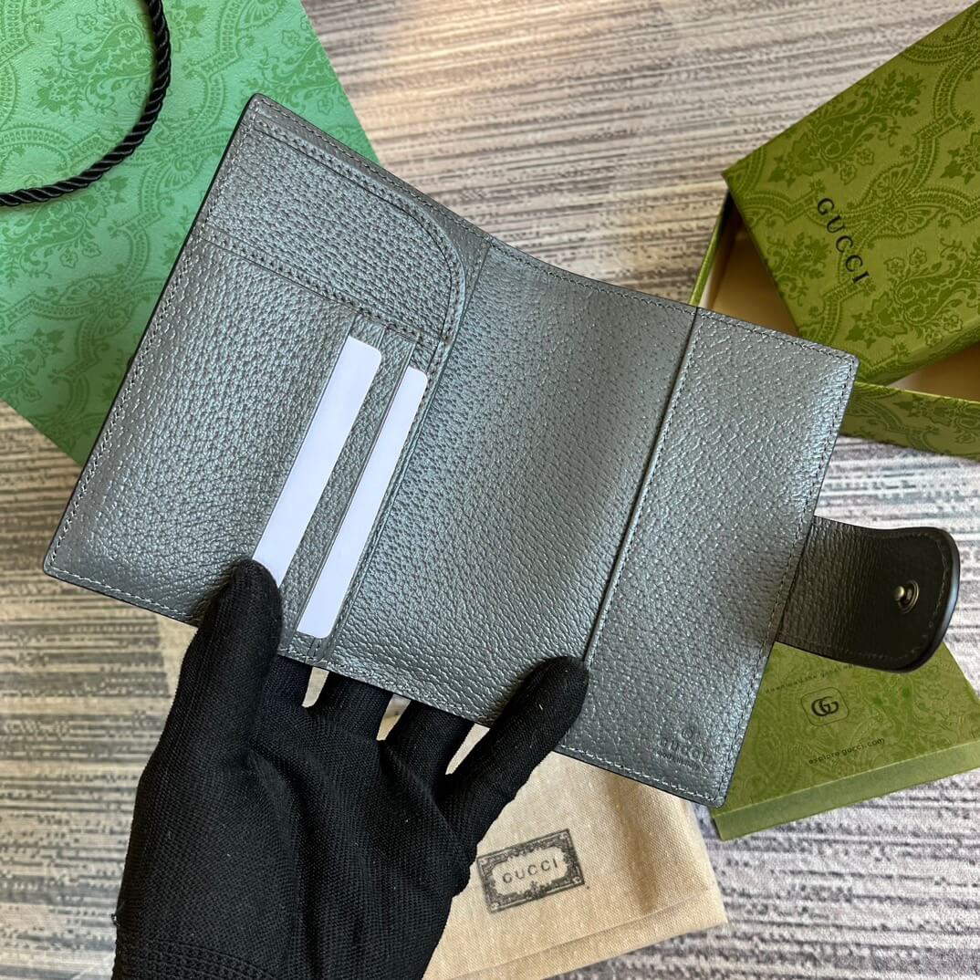 GG Ophidia 1930 Passport Holder