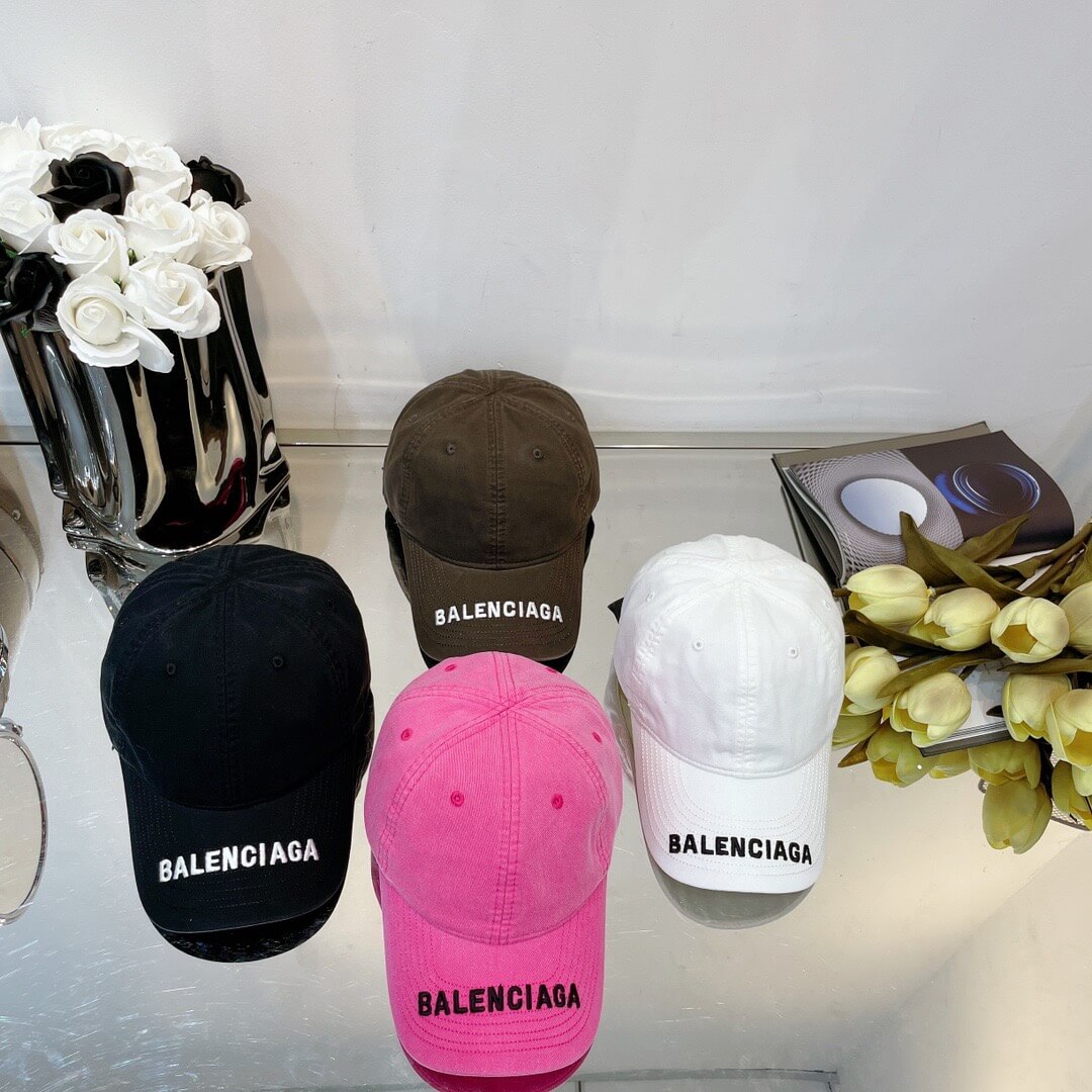 Caps