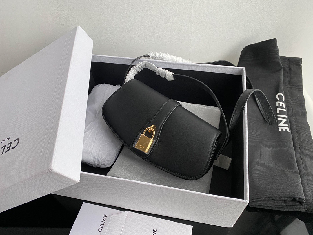 CEL Tabou Clutch on Strap