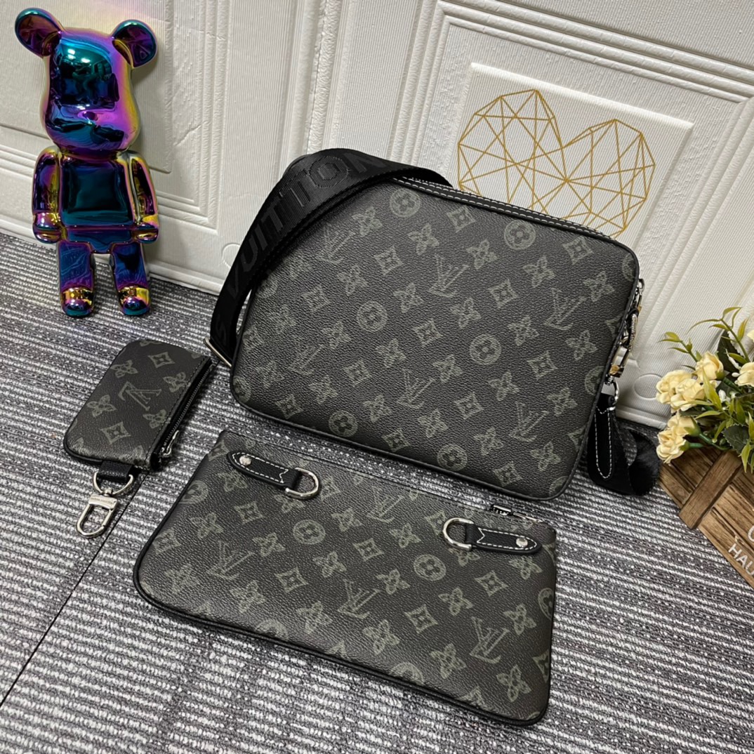 LOUIV Damier Spray