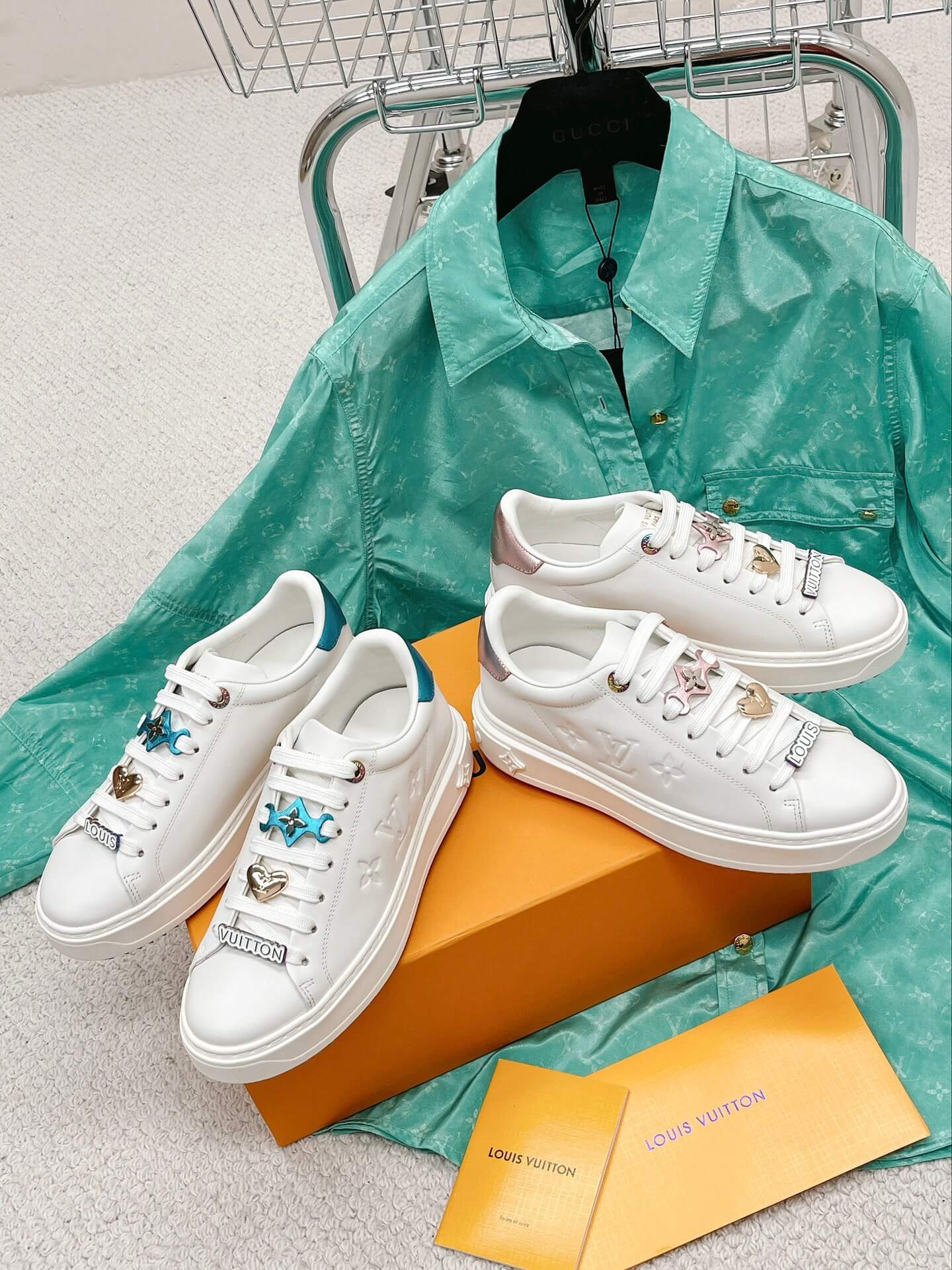 LOUIV Sneakers