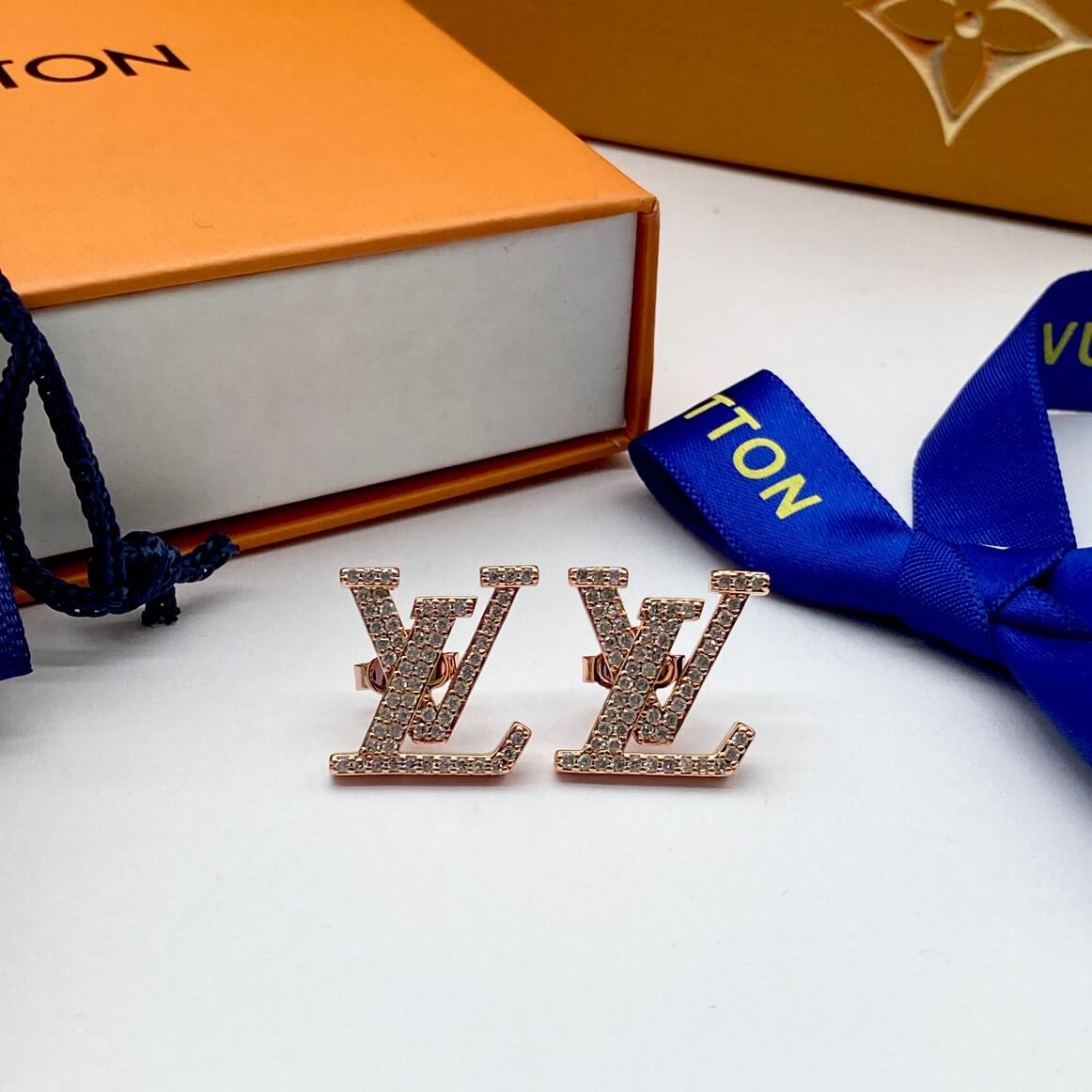 LOUIV Earrings