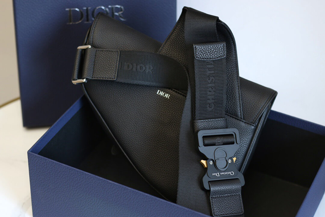 CD Saddle Homme