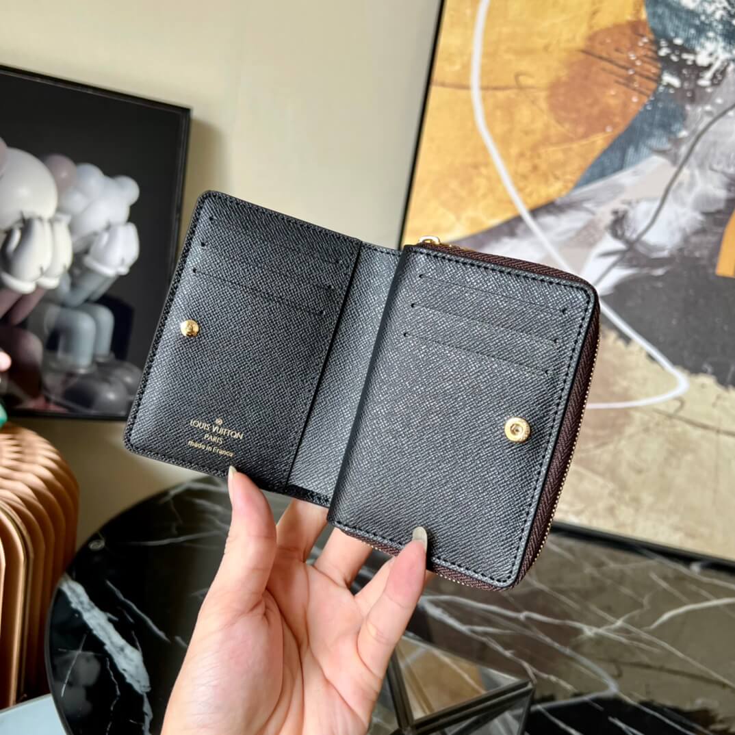 LOUIV Wallet