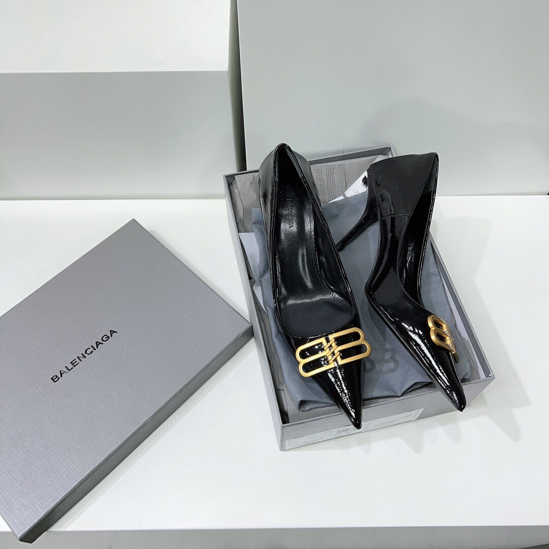 BALEN Pumps