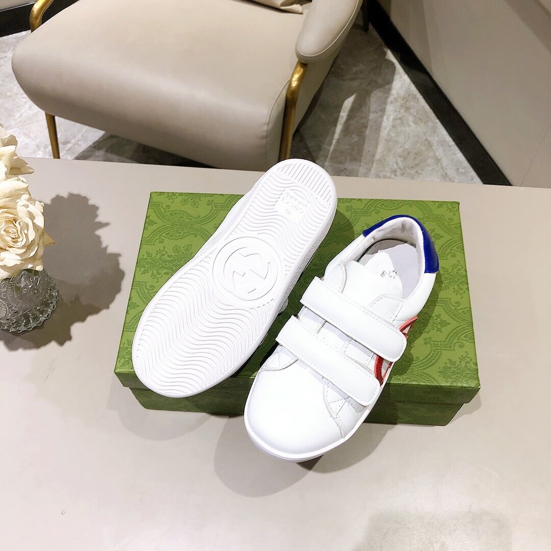 GG Sneakers