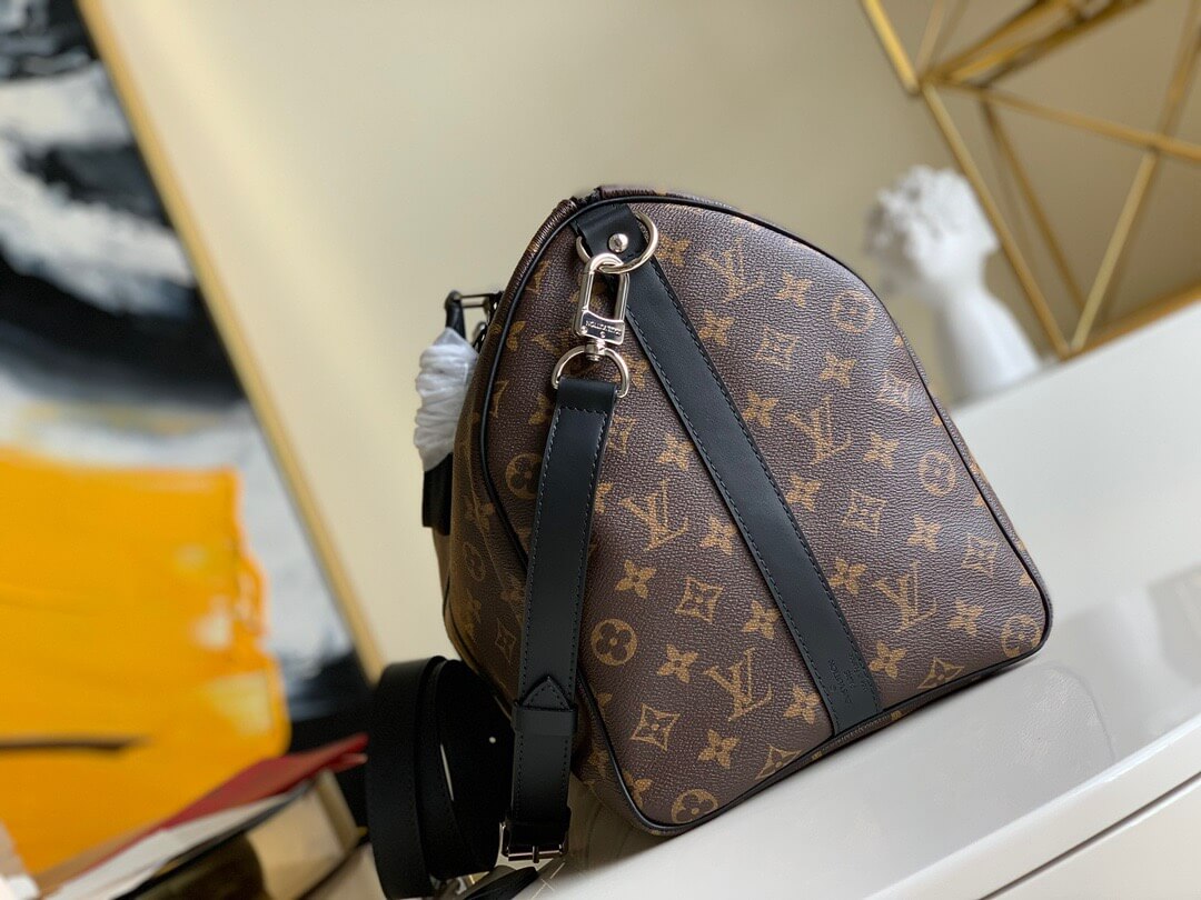 LOUIV Keepall