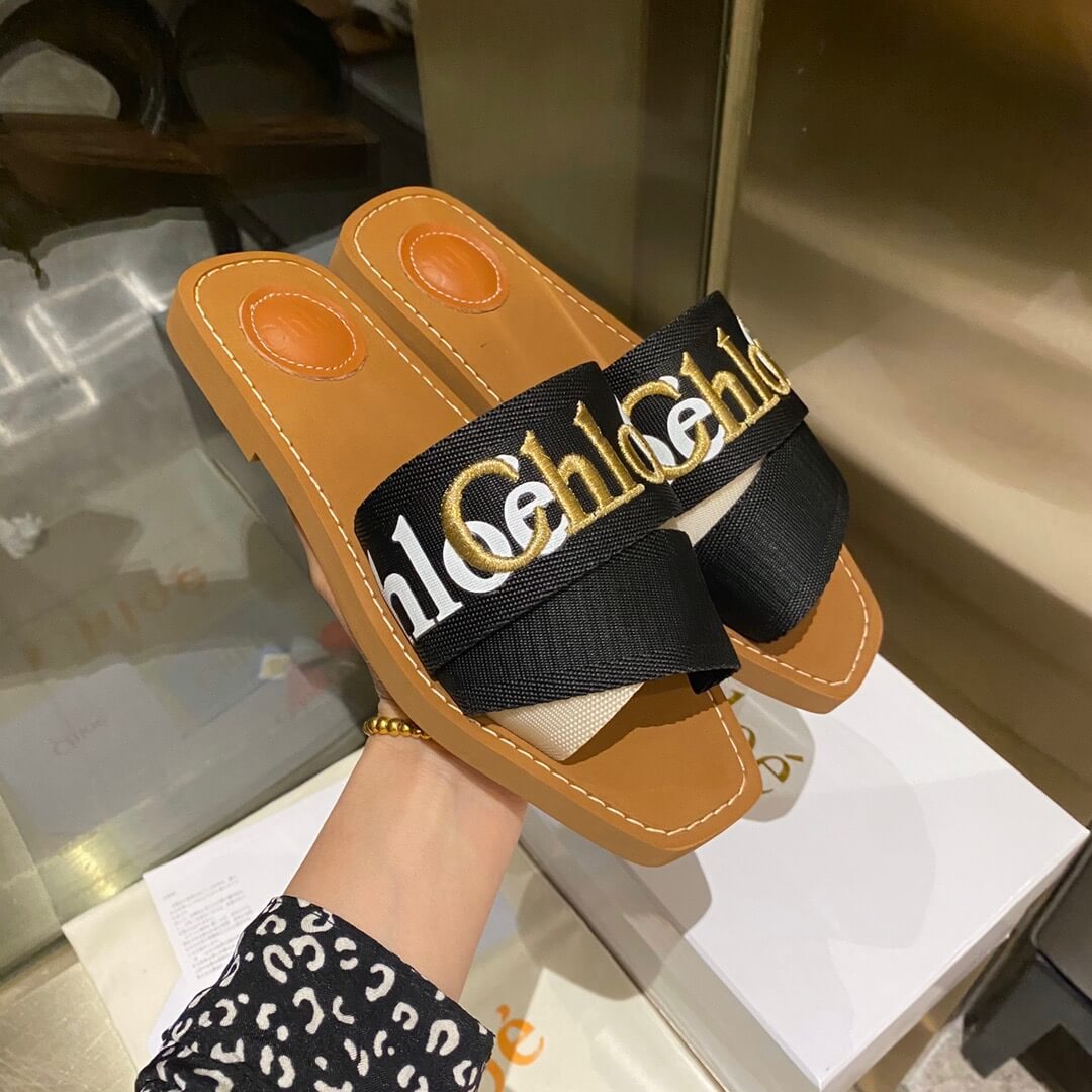Chloe Slides