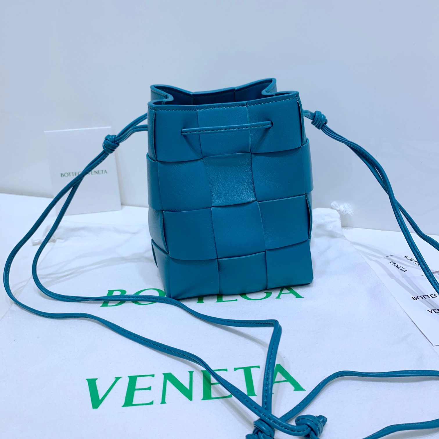 BV Bucket Bag