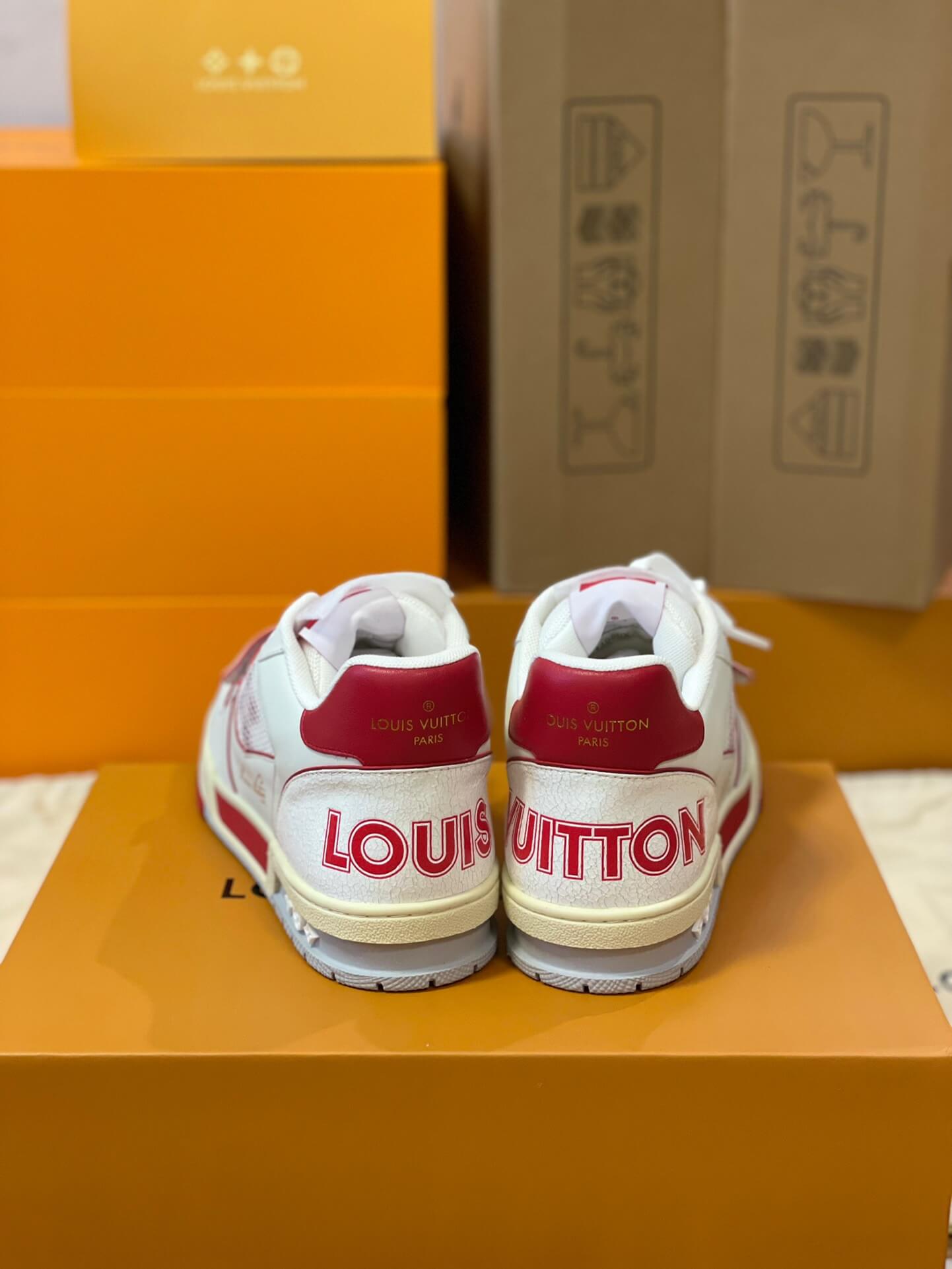 LOUIV Sneakers