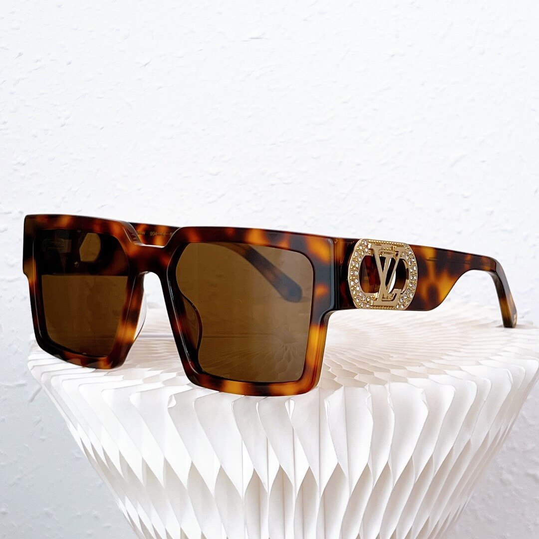 LOUIV Sunglasses