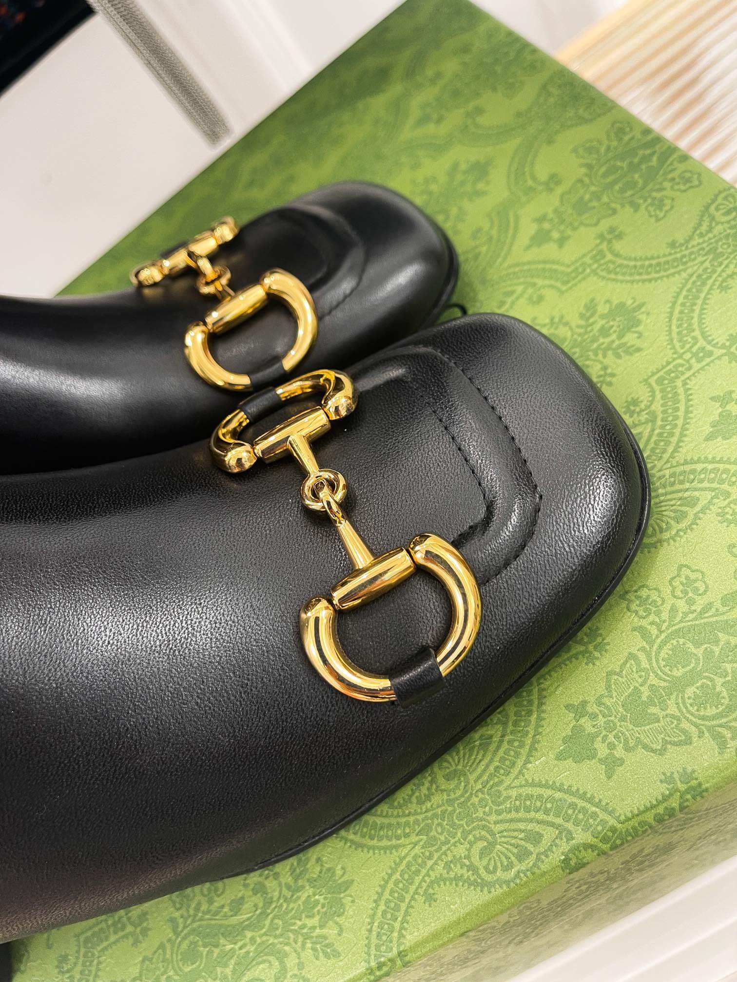 GG Boots
