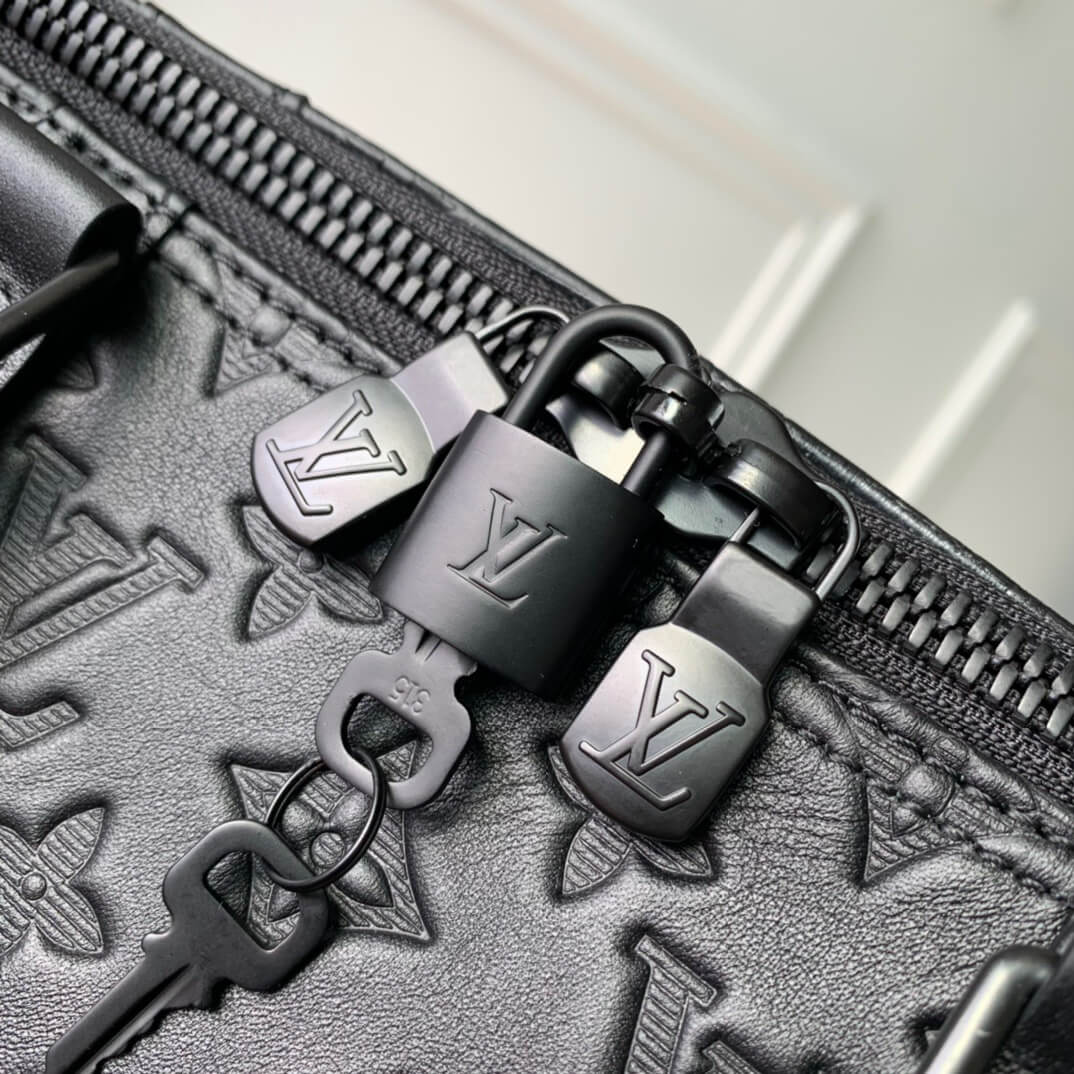 LOUIV Keepall