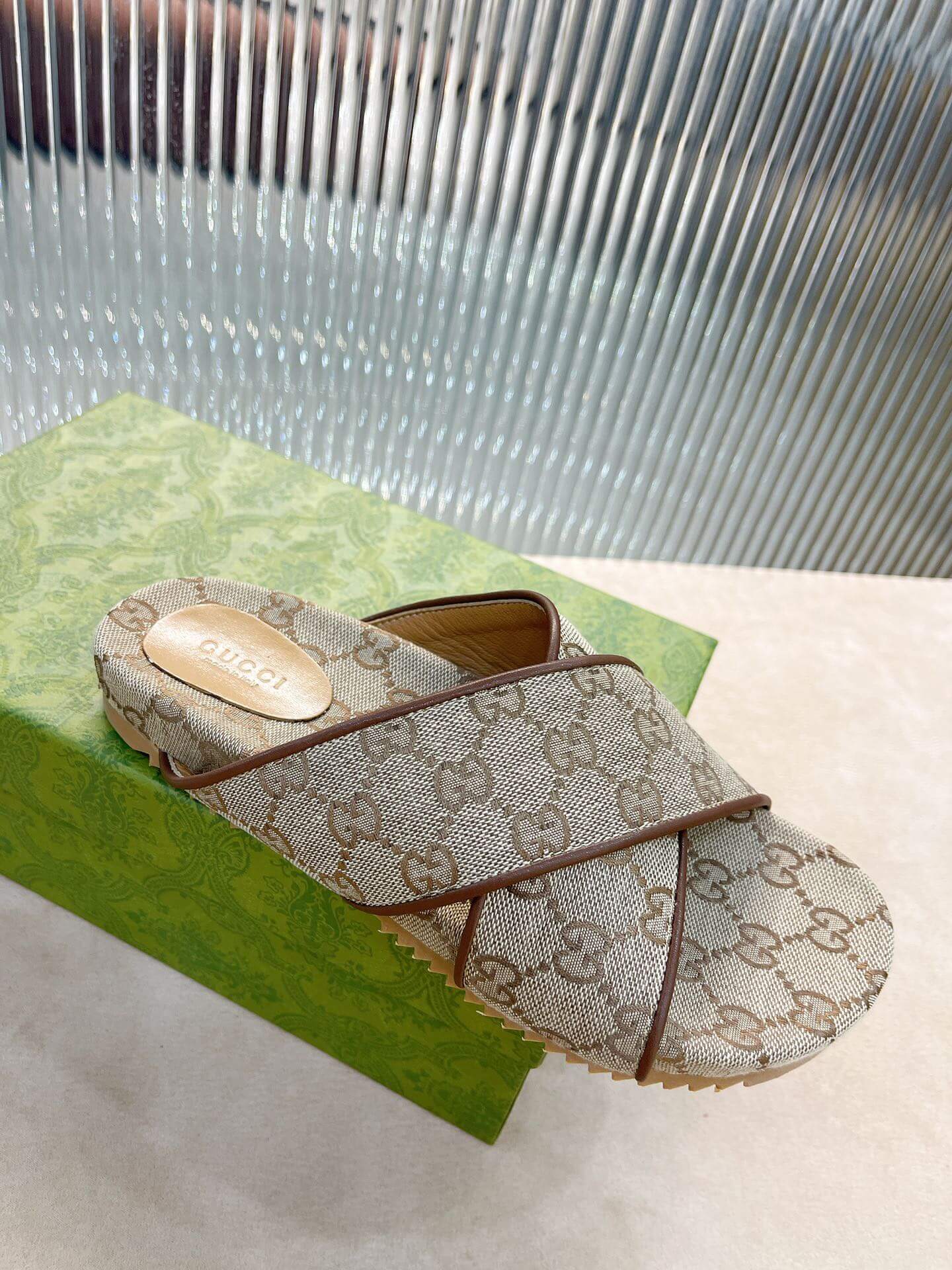 GG Slides