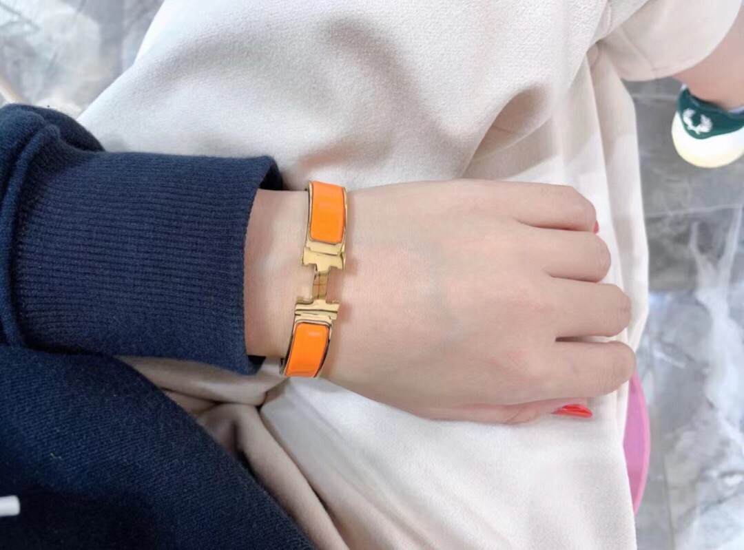 HM Bangle