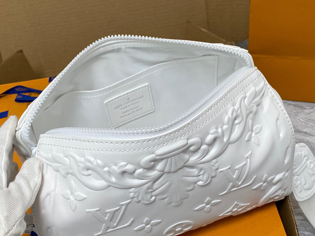 LOUIV City Keepall