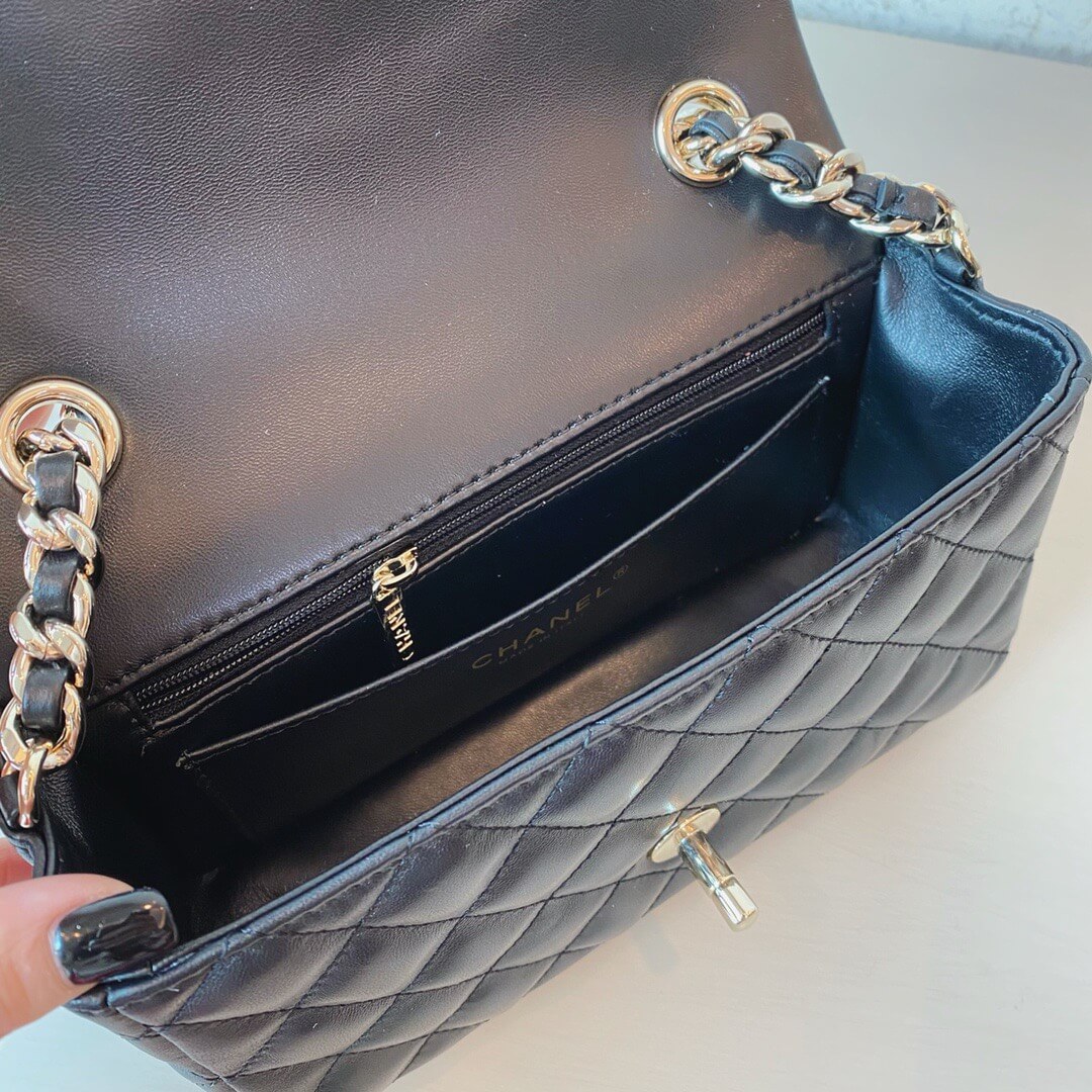 CC Mini Flap Charm