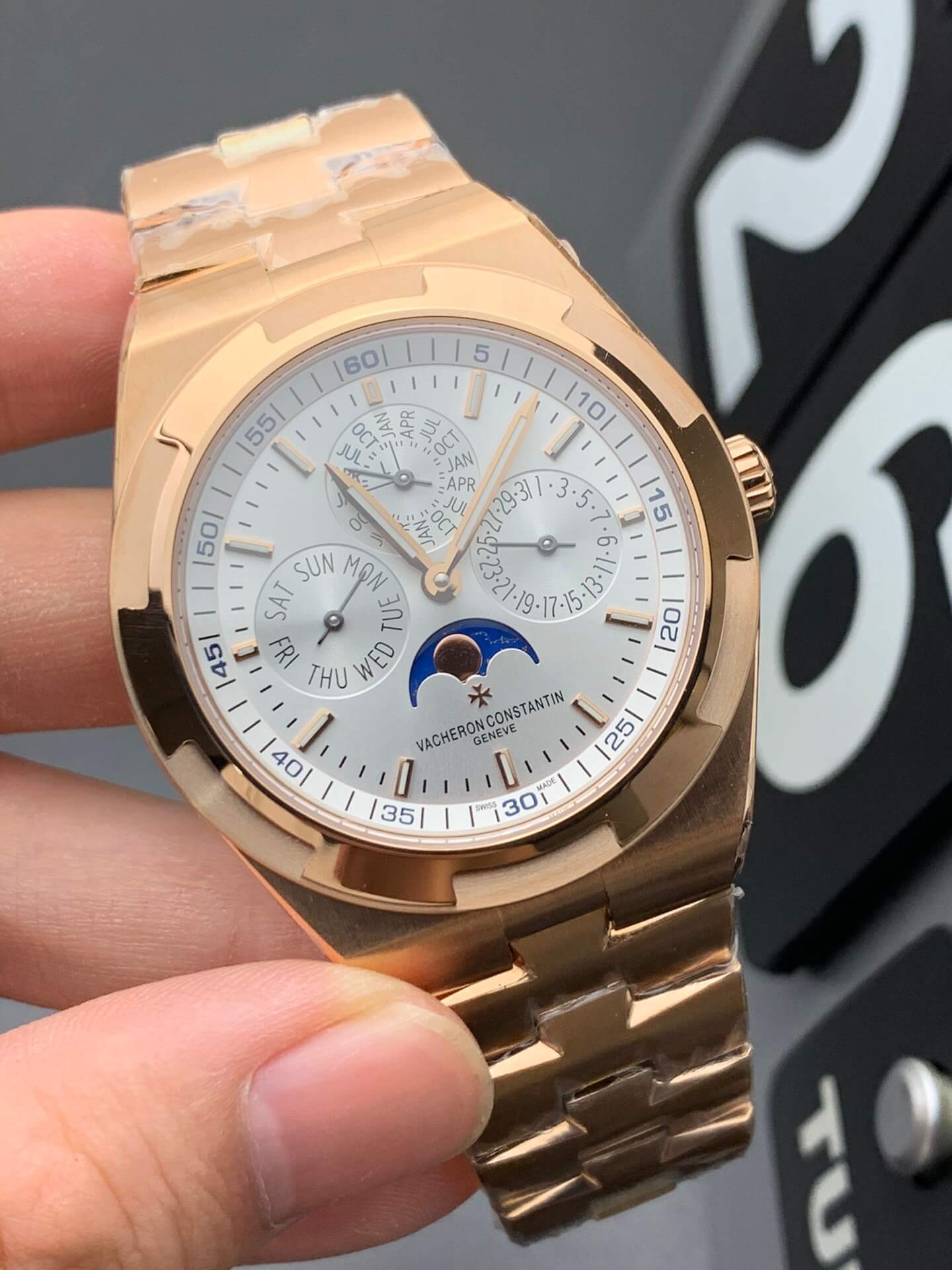 Men Watch