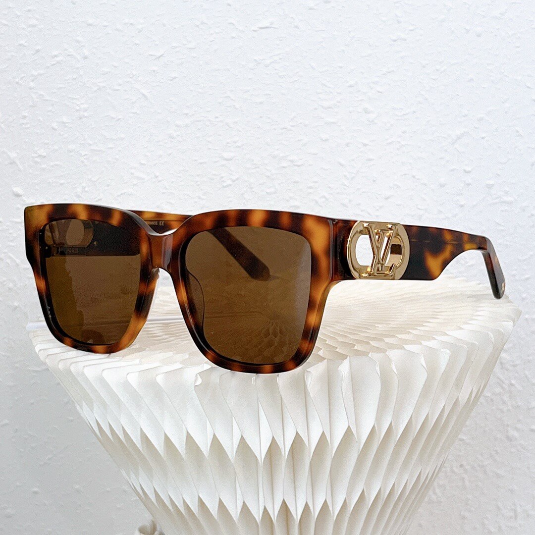 LOUIV Sunglasses