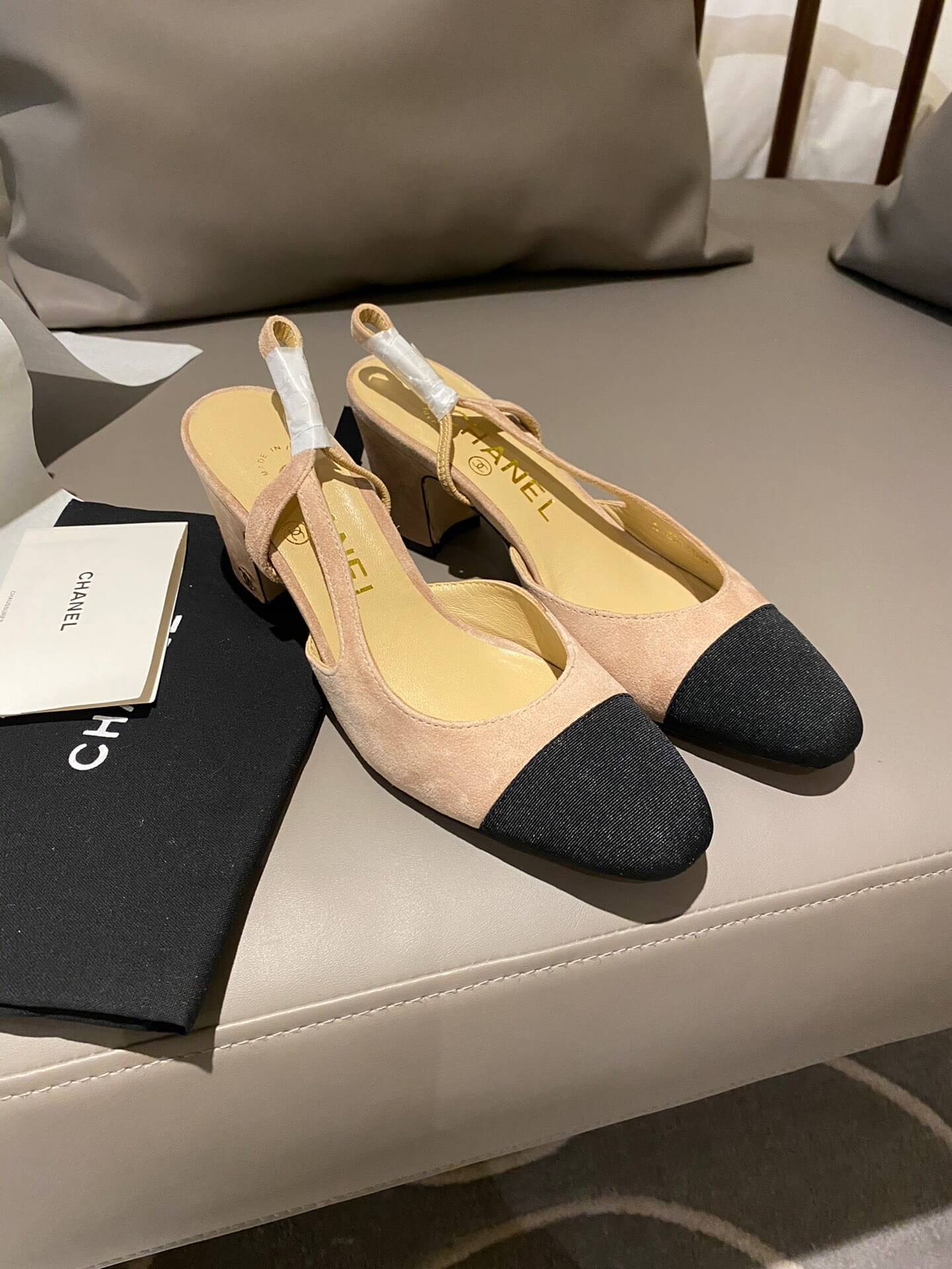 CC Slingback