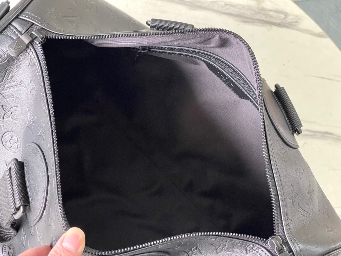 LOUIV Keepall 40