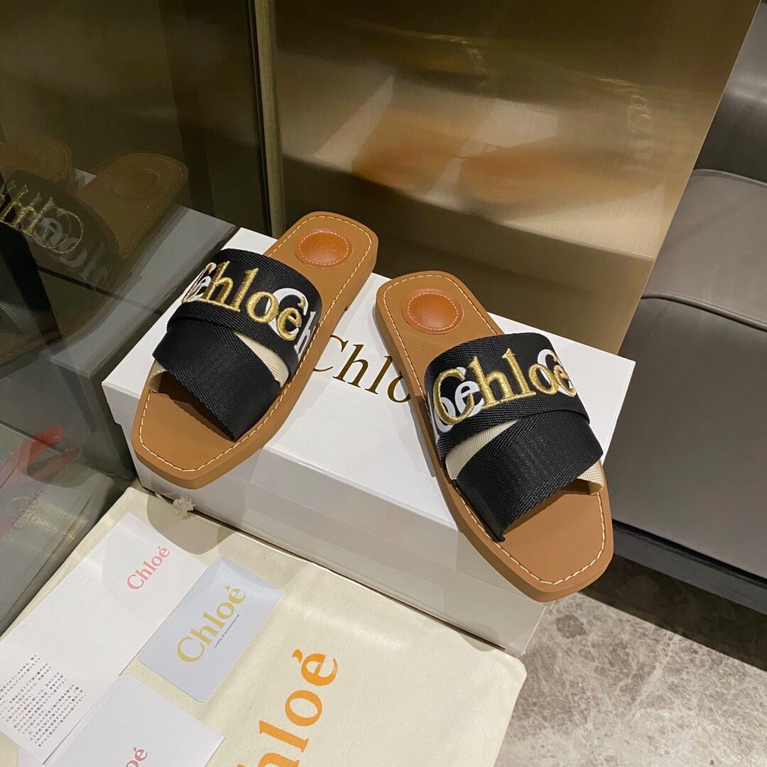 Chloe Slides