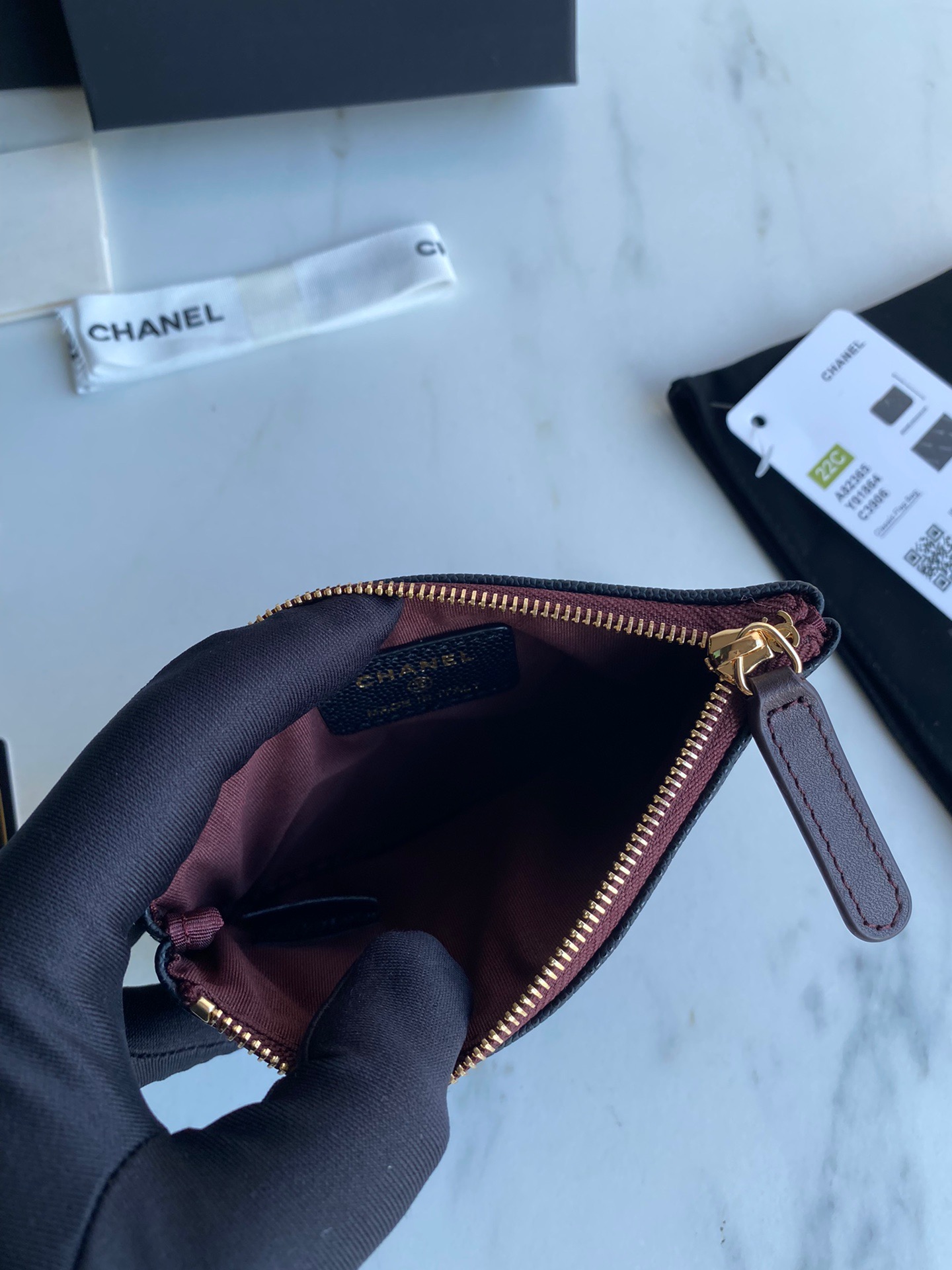 CC Pouch A82365
