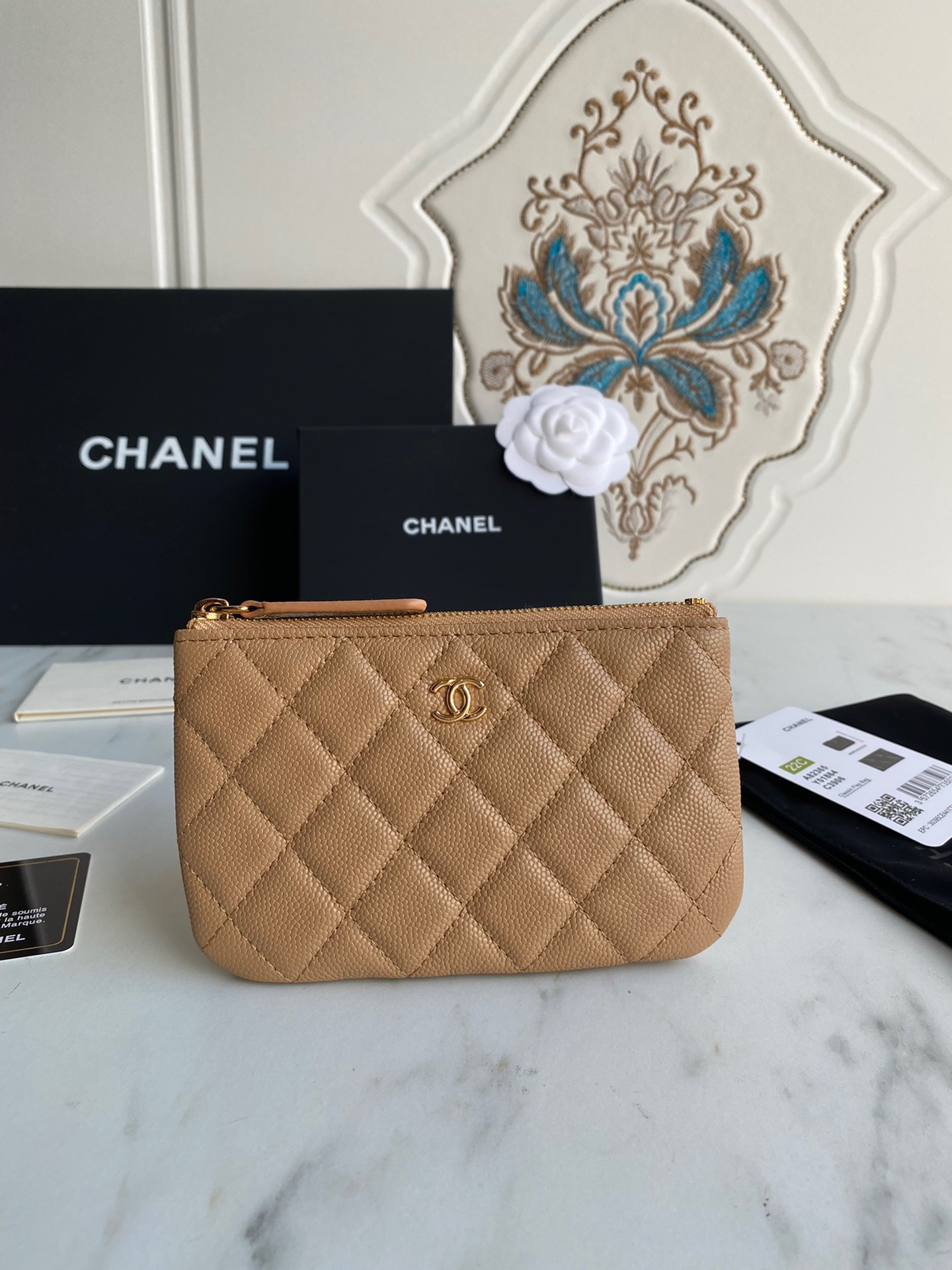 CC Pouch A82365