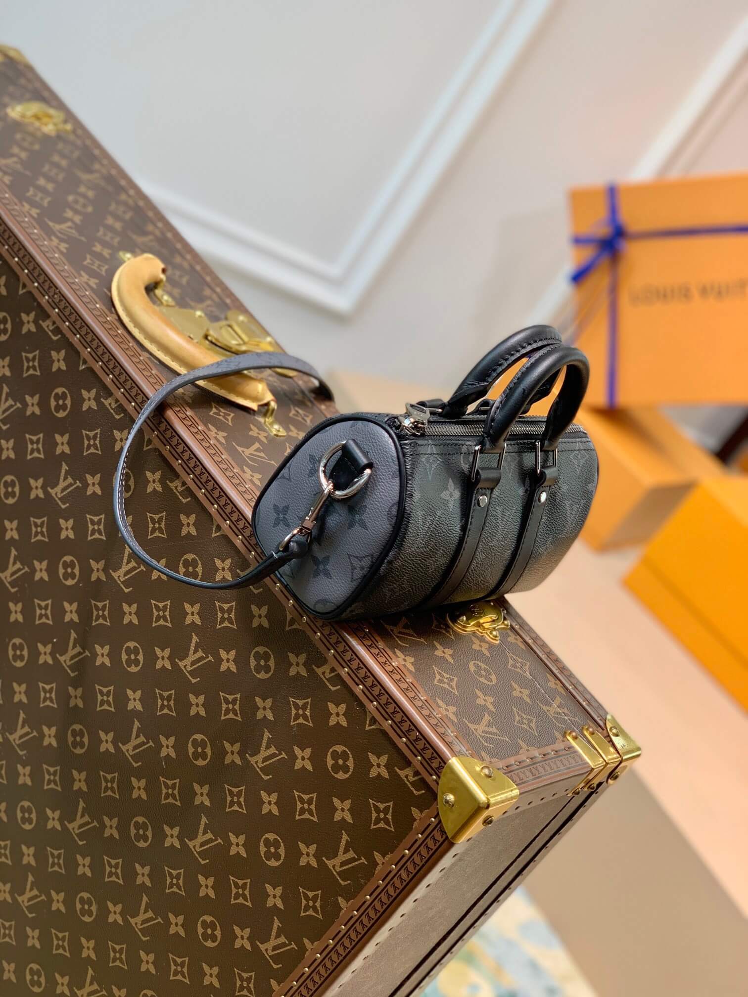 LOUIV City Keepall