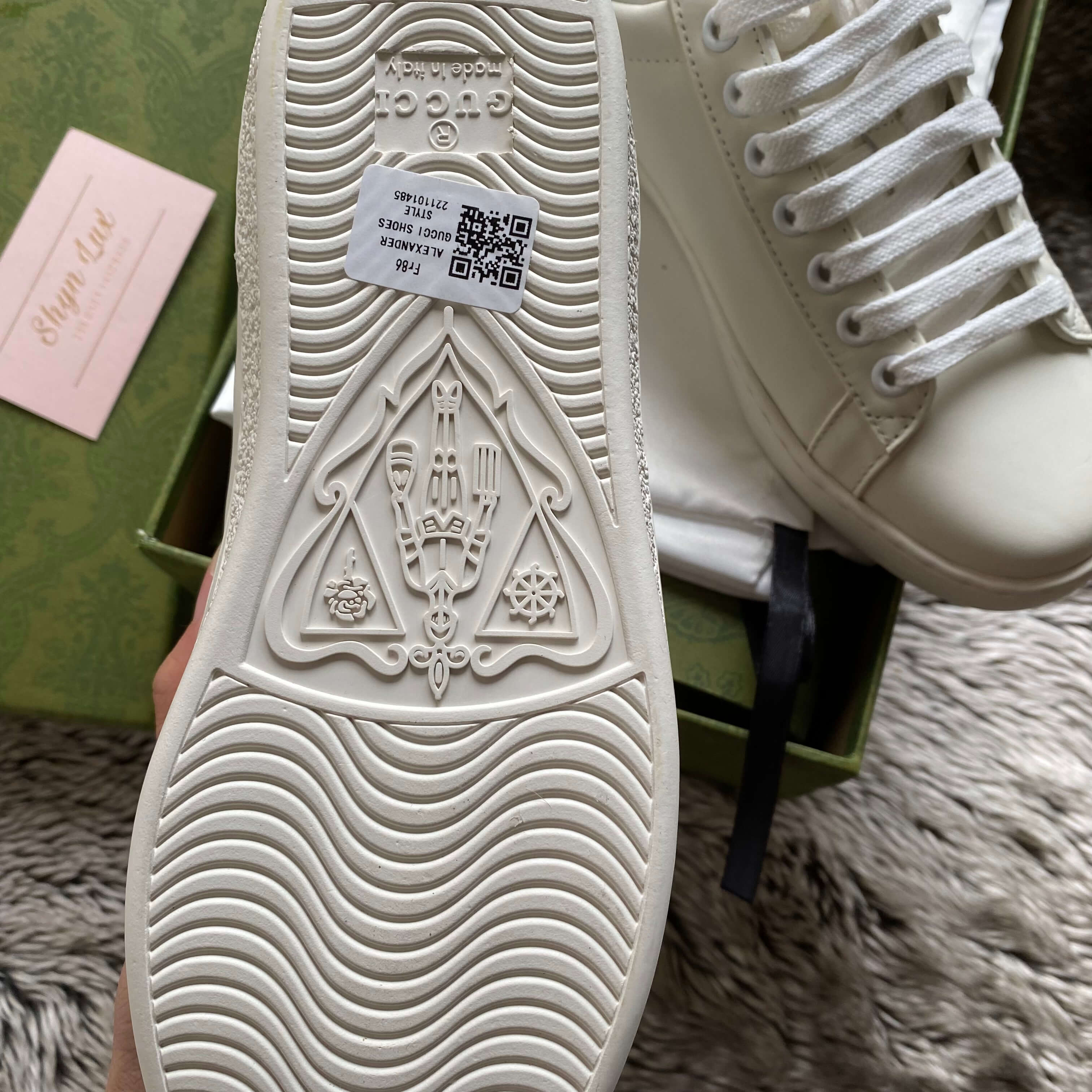 GG Sneakers