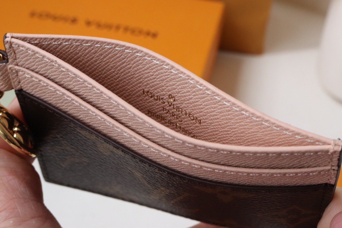 LOUIV Card Holder