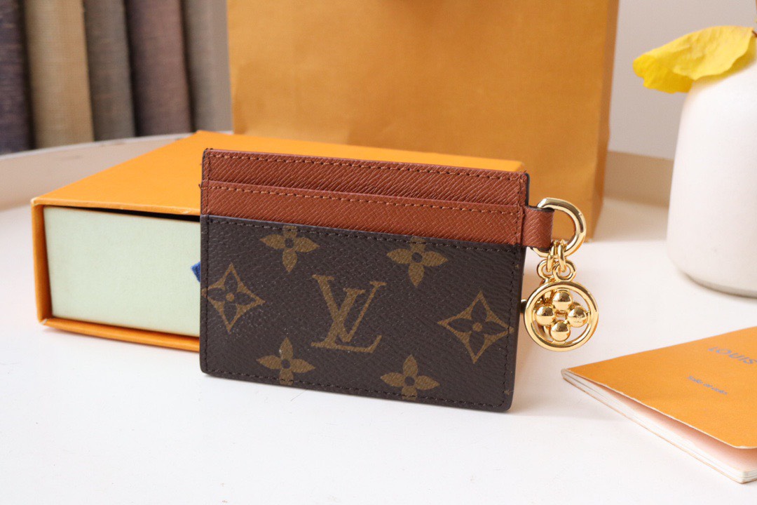 LOUIV Card Holder