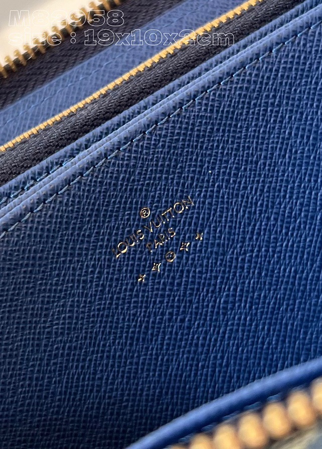 LOUIV Long Wallet Denim