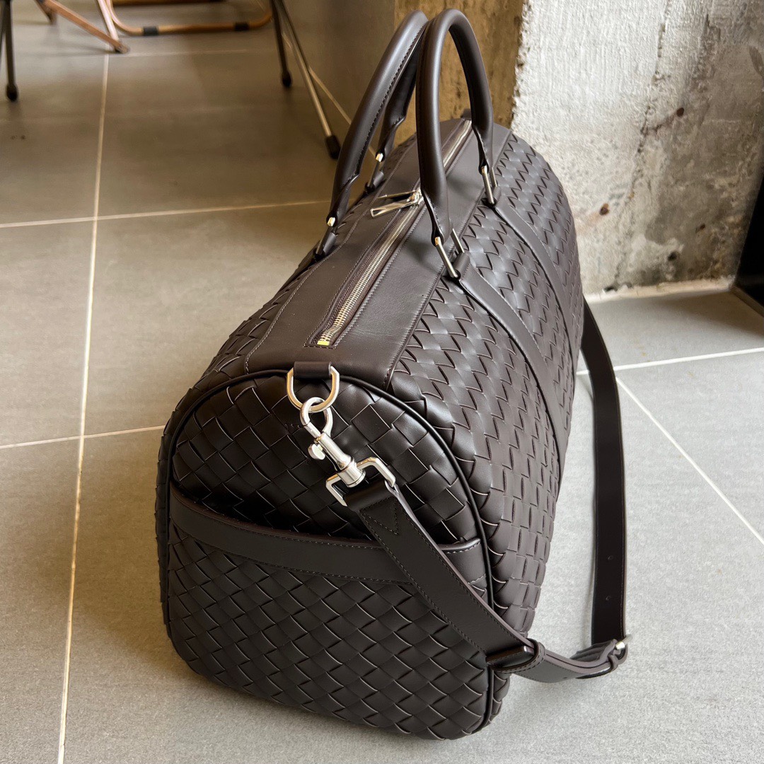 BV Intrecciato Duffle Bag