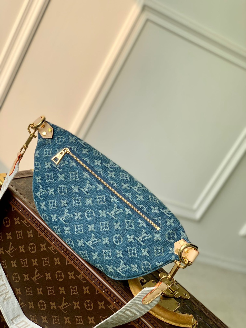 LOUIV Belt Bag Denim
