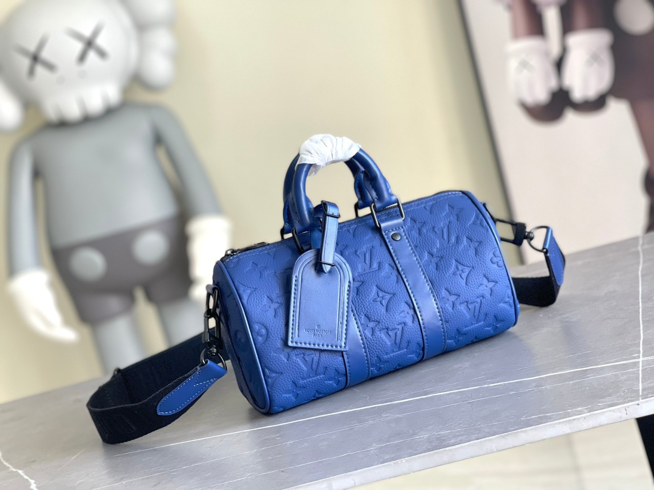 LOUIV Keepall 25