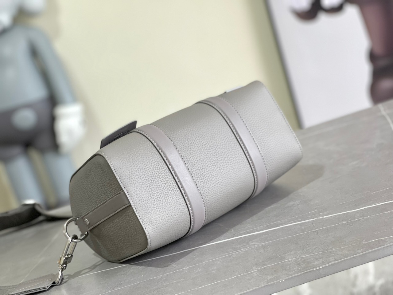 LOUIV City Keepall 25