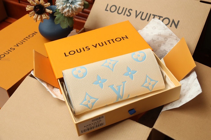 LOUIV Emilie Wallet