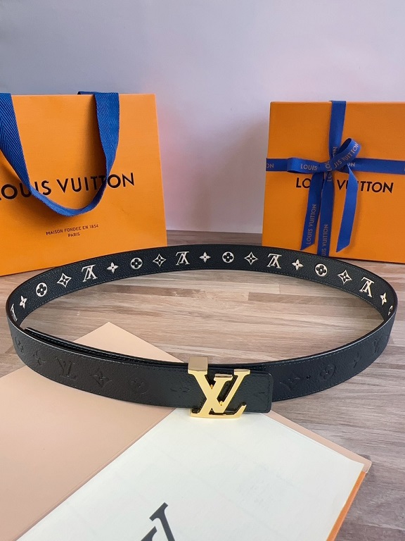LOUIV Iconic Belt